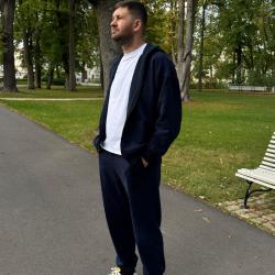 Чоловічий спортивний костюм  з худі на замку та з капюшоном "Синій" Plamka (Poland)